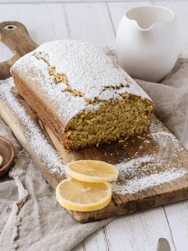 Vegan Lemon Poppyseed Cake