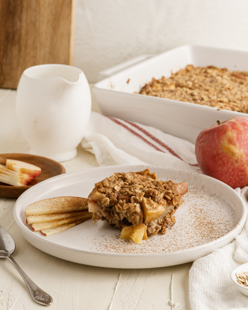 Vegan Baked Oatmeal with Apples and Pecans