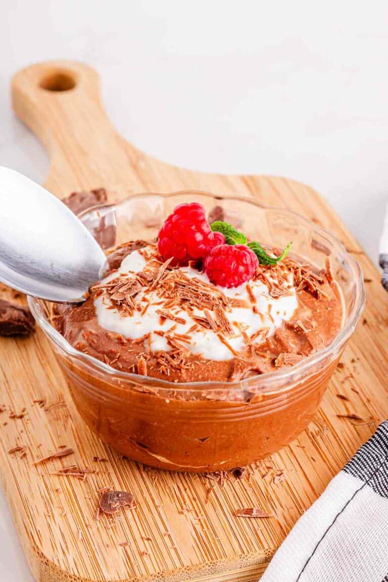 5 Ingredient Vegan Chocolate Coconut Mousse Recipe