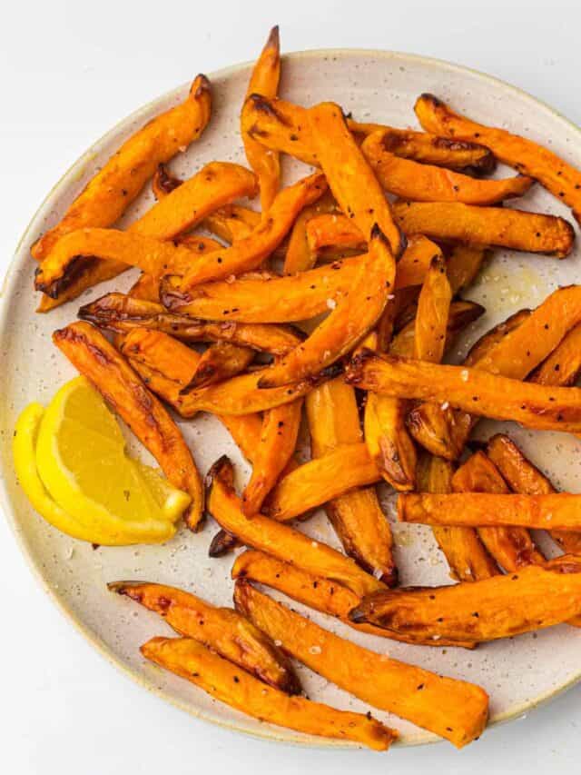 A plate of orange fries.