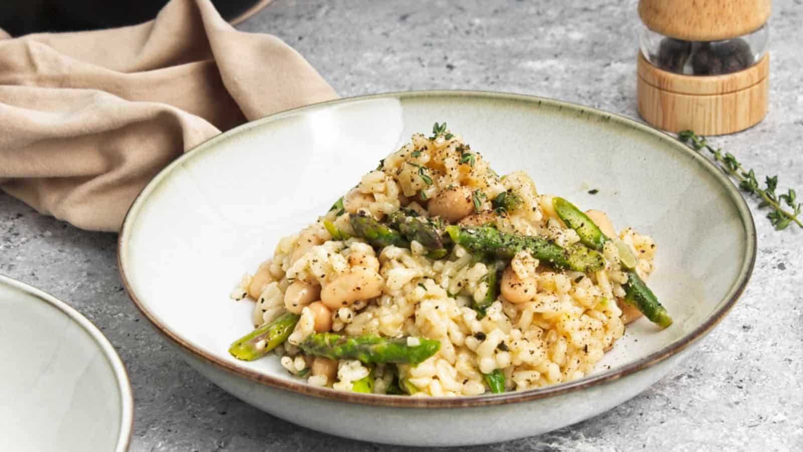 A bowl of asparagus and white bean risotto.