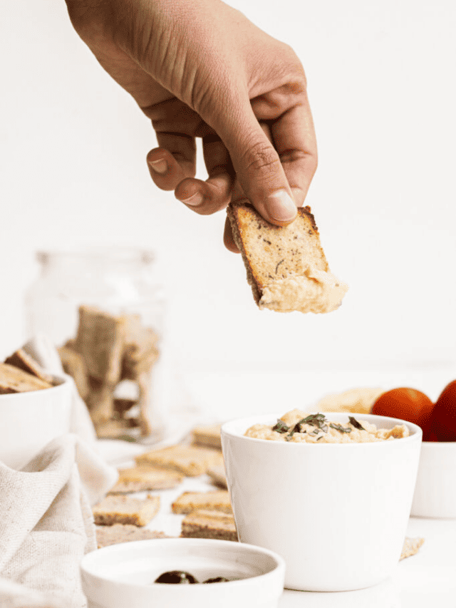 Vegan Crackers They’ll CRAVE! Easy & Flavorful Recipe!